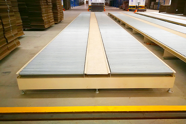 Gravity Roller Conveyor